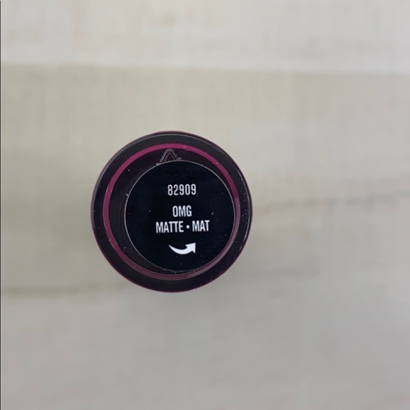 bareMinerals STATEMENT MATTE LIQUID LIPSTICK OMG - Picture 6 of 12
